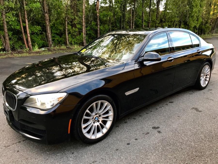 Used 2014 BMW 7 Series 4dr Sdn 750Li xDrive AWD Used 2014 BMW 7 Series 4dr Sdn 750Li xDrive AWD for sale  at Metro West Motorcars LLC in Shrewsbury MA 1