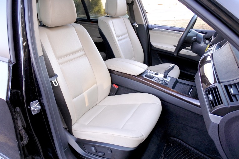 Used 2011 BMW X5 AWD 4dr 35i Premium Used 2011 BMW X5 AWD 4dr 35i Premium for sale at Metro West Motorcars LLC in Shrewsbury MA 19