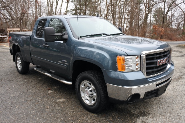 Used 2009 GMC Sierra 2500HD 4WD Ext Cab 143.5' SLE Used 2009 GMC Sierra 2500HD 4WD Ext Cab 143.5' SLE for sale  at Metro West Motorcars LLC in Shrewsbury MA 8