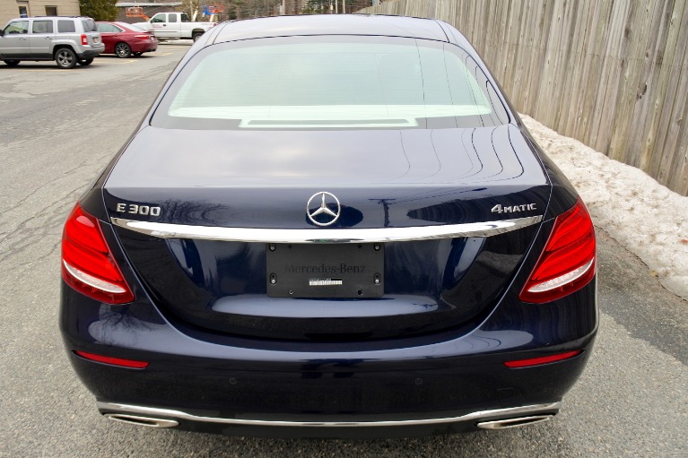Used 2017 Mercedes-Benz E-class E 300 Luxury 4MATIC Sedan Used 2017 Mercedes-Benz E-class E 300 Luxury 4MATIC Sedan for sale  at Metro West Motorcars LLC in Shrewsbury MA 4