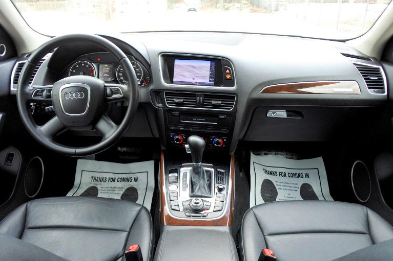 Used 2012 Audi Q5 3.2 quattro Premium Plus Used 2012 Audi Q5 3.2 quattro Premium Plus for sale at Metro West Motorcars LLC in Shrewsbury MA 9