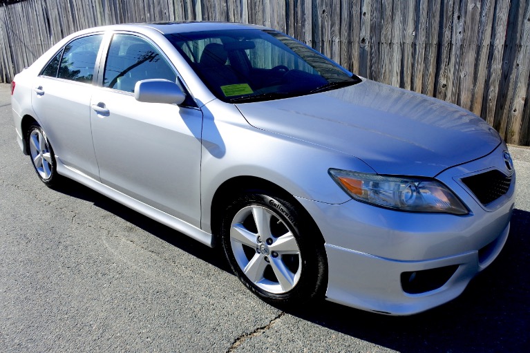 Used 2010 Toyota Camry V6 SE Used 2010 Toyota Camry V6 SE for sale  at Metro West Motorcars LLC in Shrewsbury MA 7