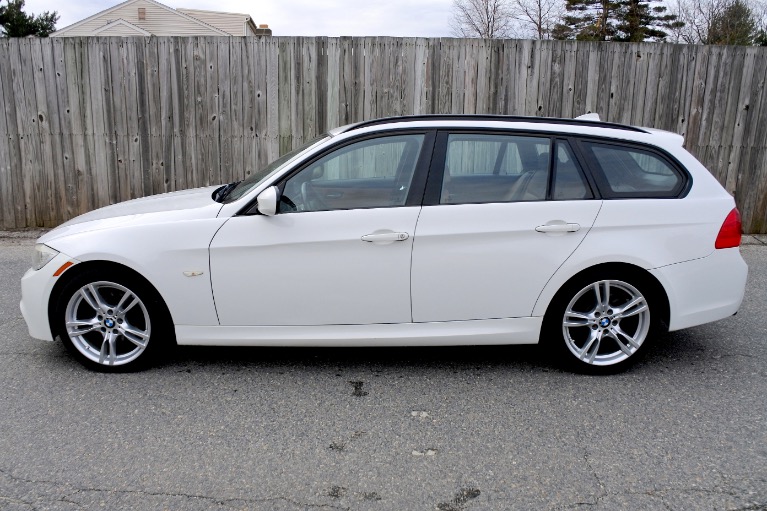 Used 2011 BMW 3 Series 4dr Sports Wgn 328i xDrive AWD Used 2011 BMW 3 Series 4dr Sports Wgn 328i xDrive AWD for sale  at Metro West Motorcars LLC in Shrewsbury MA 2