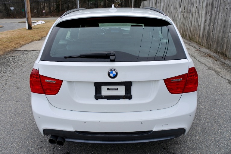 Used 2011 BMW 3 Series 4dr Sports Wgn 328i xDrive AWD Used 2011 BMW 3 Series 4dr Sports Wgn 328i xDrive AWD for sale  at Metro West Motorcars LLC in Shrewsbury MA 4