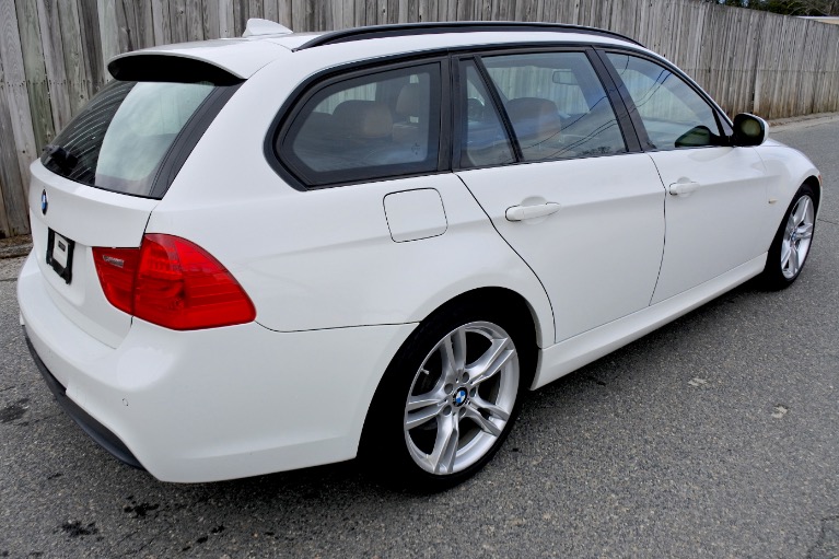 Used 2011 BMW 3 Series 4dr Sports Wgn 328i xDrive AWD Used 2011 BMW 3 Series 4dr Sports Wgn 328i xDrive AWD for sale  at Metro West Motorcars LLC in Shrewsbury MA 5