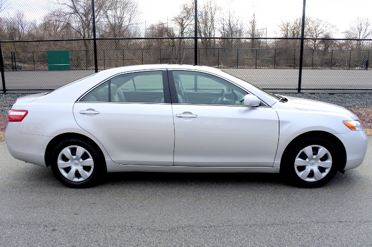 Used 2009 Toyota Camry LE Used 2009 Toyota Camry LE for sale  at Metro West Motorcars LLC in Shrewsbury MA 6