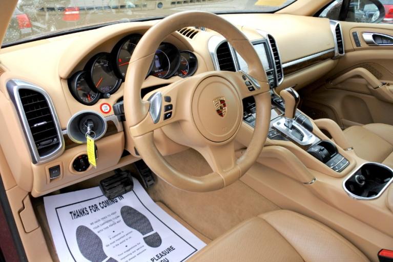 Used 2013 Porsche Cayenne AWD 4dr Diesel Used 2013 Porsche Cayenne AWD 4dr Diesel for sale at Metro West Motorcars LLC in Shrewsbury MA 12