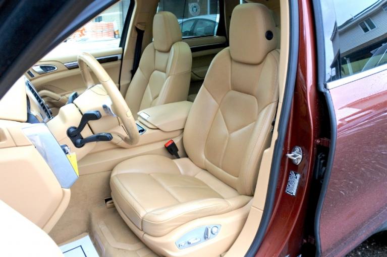 Used 2013 Porsche Cayenne AWD 4dr Diesel Used 2013 Porsche Cayenne AWD 4dr Diesel for sale at Metro West Motorcars LLC in Shrewsbury MA 13