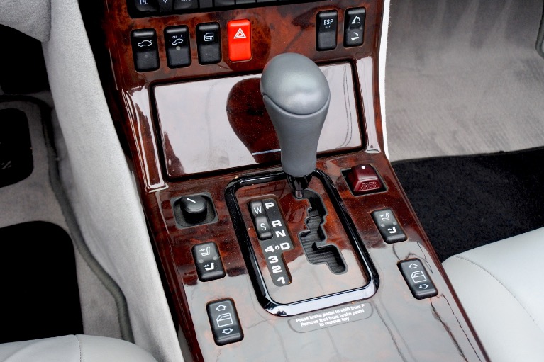 Used 2002 Mercedes-Benz Sl-class 2dr Roadster 5.0L Used 2002 Mercedes-Benz Sl-class 2dr Roadster 5.0L for sale  at Metro West Motorcars LLC in Shrewsbury MA 25