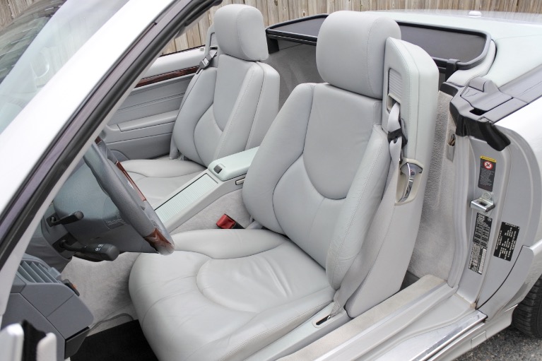 Used 2002 Mercedes-Benz Sl-class 2dr Roadster 5.0L Used 2002 Mercedes-Benz Sl-class 2dr Roadster 5.0L for sale  at Metro West Motorcars LLC in Shrewsbury MA 27