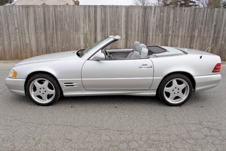 Used 2002 Mercedes-Benz Sl-class 2dr Roadster 5.0L Used 2002 Mercedes-Benz Sl-class 2dr Roadster 5.0L for sale  at Metro West Motorcars LLC in Shrewsbury MA 4