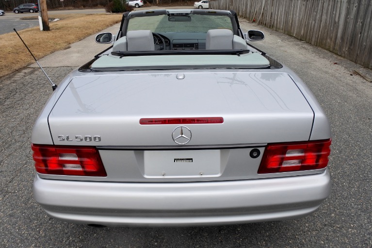 Used 2002 Mercedes-Benz Sl-class 2dr Roadster 5.0L Used 2002 Mercedes-Benz Sl-class 2dr Roadster 5.0L for sale  at Metro West Motorcars LLC in Shrewsbury MA 9