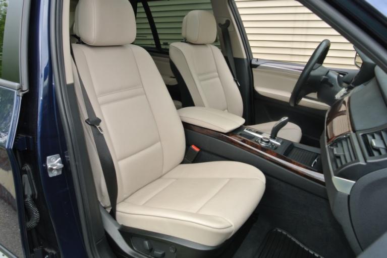 Used 2011 BMW X5 AWD 4dr 35i Premium Used 2011 BMW X5 AWD 4dr 35i Premium for sale at Metro West Motorcars LLC in Shrewsbury MA 19