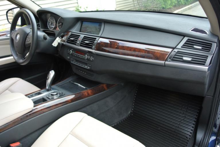 Used 2011 BMW X5 AWD 4dr 35i Premium Used 2011 BMW X5 AWD 4dr 35i Premium for sale at Metro West Motorcars LLC in Shrewsbury MA 20