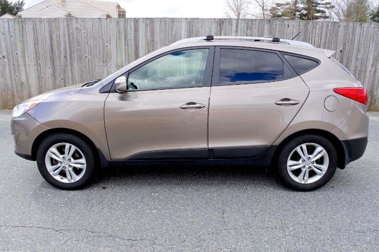 Used 2012 Hyundai Tucson GLS AWD Used 2012 Hyundai Tucson GLS AWD for sale  at Metro West Motorcars LLC in Shrewsbury MA 2