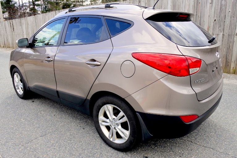 Used 2012 Hyundai Tucson GLS AWD Used 2012 Hyundai Tucson GLS AWD for sale  at Metro West Motorcars LLC in Shrewsbury MA 3