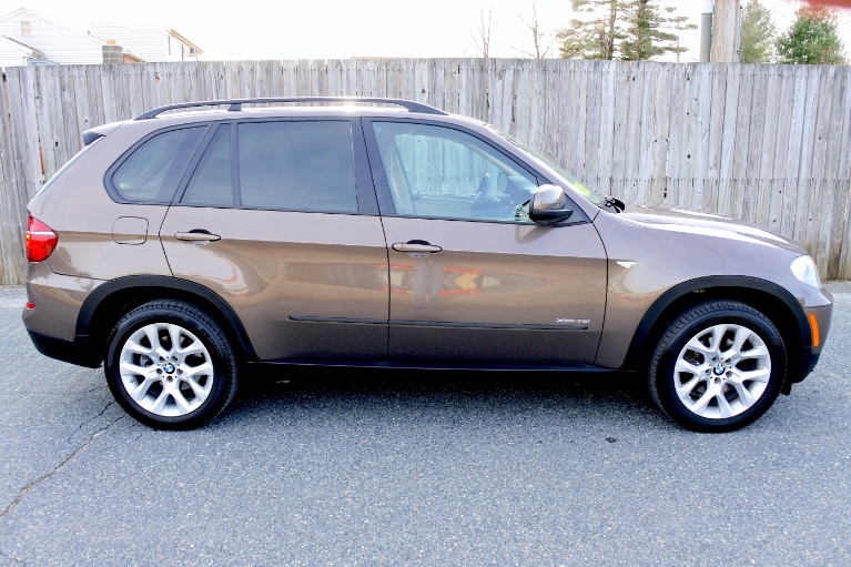 Used 2011 BMW X5 xDrive 35i Premium AWD Used 2011 BMW X5 xDrive 35i Premium AWD for sale  at Metro West Motorcars LLC in Shrewsbury MA 6