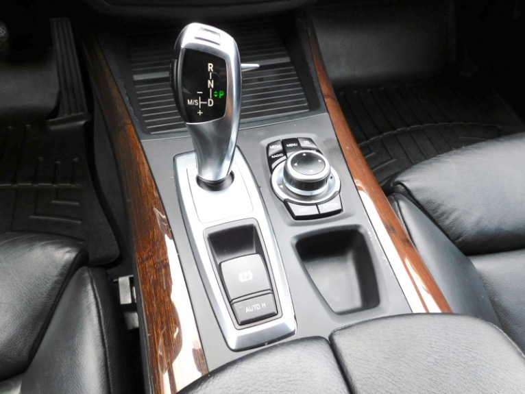Used 2013 BMW X5 xDrive 50i AWD Used 2013 BMW X5 xDrive 50i AWD for sale at Metro West Motorcars LLC in Shrewsbury MA 12