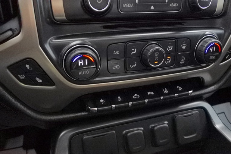 Used 2015 GMC Sierra 1500 4WD Crew Cab 143.5' Denali Used 2015 GMC Sierra 1500 4WD Crew Cab 143.5' Denali for sale at Metro West Motorcars LLC in Shrewsbury MA 12