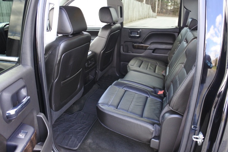 Used 2015 GMC Sierra 1500 4WD Crew Cab 143.5' Denali Used 2015 GMC Sierra 1500 4WD Crew Cab 143.5' Denali for sale at Metro West Motorcars LLC in Shrewsbury MA 15