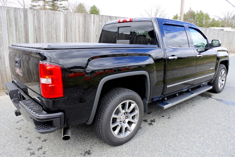 Used 2015 GMC Sierra 1500 4WD Crew Cab 143.5' Denali Used 2015 GMC Sierra 1500 4WD Crew Cab 143.5' Denali for sale at Metro West Motorcars LLC in Shrewsbury MA 5