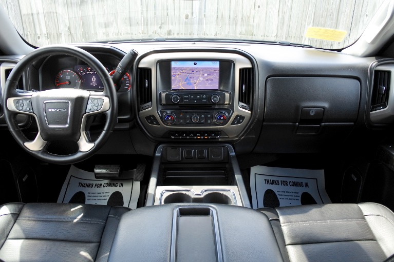 Used 2015 GMC Sierra 1500 4WD Crew Cab 143.5' Denali Used 2015 GMC Sierra 1500 4WD Crew Cab 143.5' Denali for sale at Metro West Motorcars LLC in Shrewsbury MA 9