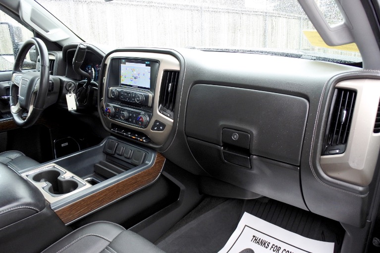 Used 2017 GMC Sierra 2500hd Denali Crew Cab 4WD Used 2017 GMC Sierra 2500hd Denali Crew Cab 4WD for sale at Metro West Motorcars LLC in Shrewsbury MA 20