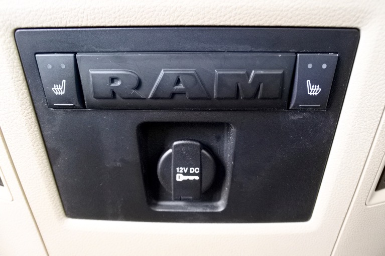 Used 2015 Ram 1500 4WD Crew Cab 149' Laramie Used 2015 Ram 1500 4WD Crew Cab 149' Laramie for sale  at Metro West Motorcars LLC in Shrewsbury MA 17
