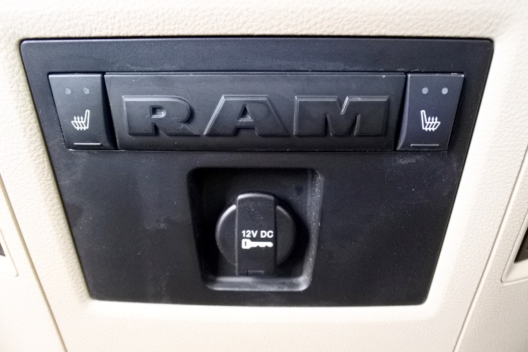 Used 2015 Ram 1500 4WD Crew Cab 149' Laramie Used 2015 Ram 1500 4WD Crew Cab 149' Laramie for sale at Metro West Motorcars LLC in Shrewsbury MA 17