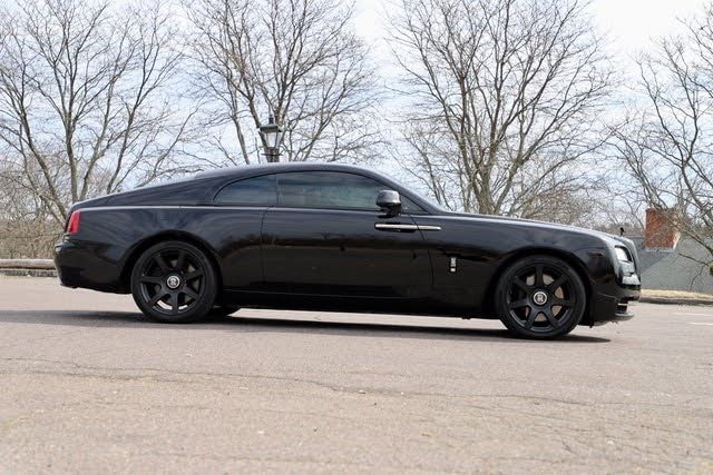 Used 2014 Rolls-Royce Wraith V12 Coupe Used 2014 Rolls-Royce Wraith V12 Coupe for sale  at Metro West Motorcars LLC in Shrewsbury MA 4