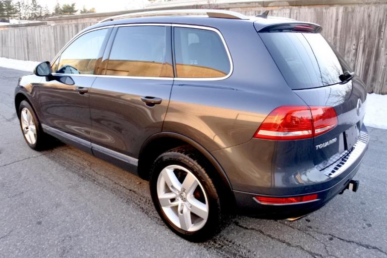 Used 2011 Volkswagen Touareg Hybrid 4MOTION Used 2011 Volkswagen Touareg Hybrid 4MOTION for sale  at Metro West Motorcars LLC in Shrewsbury MA 3