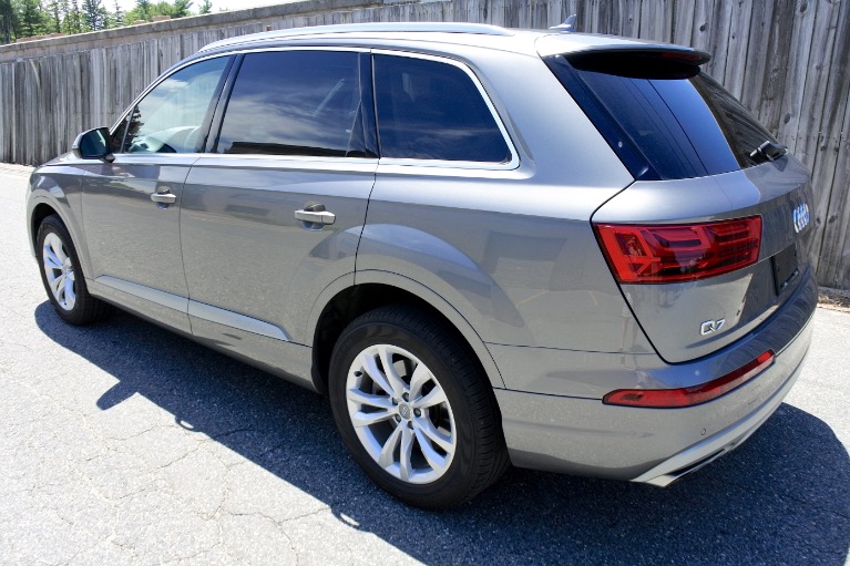 Used 2018 Audi Q7 2.0 Premium Plus Quattro Used 2018 Audi Q7 2.0 Premium Plus Quattro for sale  at Metro West Motorcars LLC in Shrewsbury MA 3