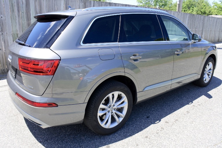 Used 2018 Audi Q7 2.0 Premium Plus Quattro Used 2018 Audi Q7 2.0 Premium Plus Quattro for sale  at Metro West Motorcars LLC in Shrewsbury MA 5