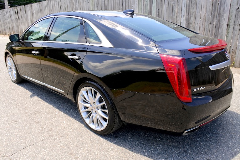 Used 2015 Cadillac Xts Vsport Platinum AWD Used 2015 Cadillac Xts Vsport Platinum AWD for sale  at Metro West Motorcars LLC in Shrewsbury MA 3