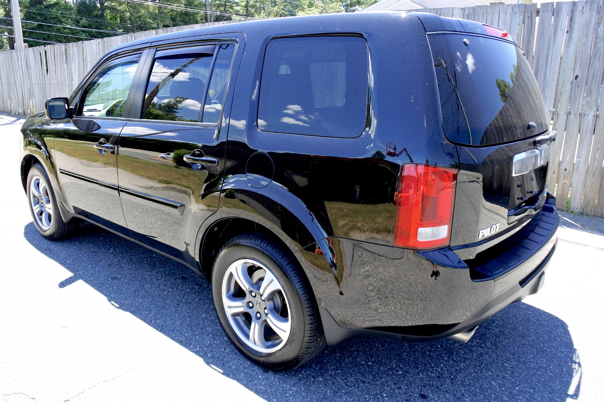 Used 2015 Honda Pilot SE 4WD For Sale (17,800) Metro West Motorcars