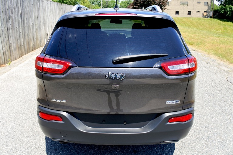Used 2015 Jeep Cherokee 4WD 4dr Latitude Used 2015 Jeep Cherokee 4WD 4dr Latitude for sale at Metro West Motorcars LLC in Shrewsbury MA 4