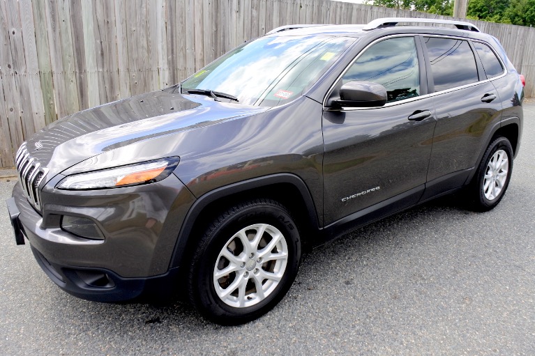 Used 2015 Jeep Cherokee 4WD 4dr Latitude Used 2015 Jeep Cherokee 4WD 4dr Latitude for sale at Metro West Motorcars LLC in Shrewsbury MA 1