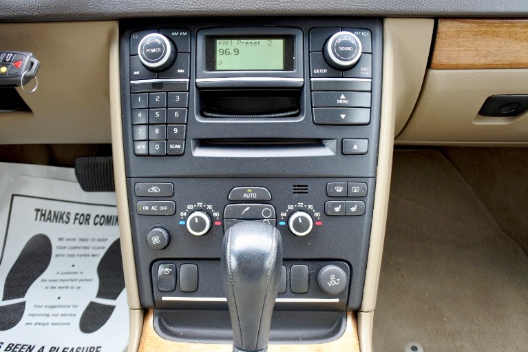 Used 2008 Volvo Xc90 3.2 AWD Used 2008 Volvo Xc90 3.2 AWD for sale at Metro West Motorcars LLC in Shrewsbury MA 10