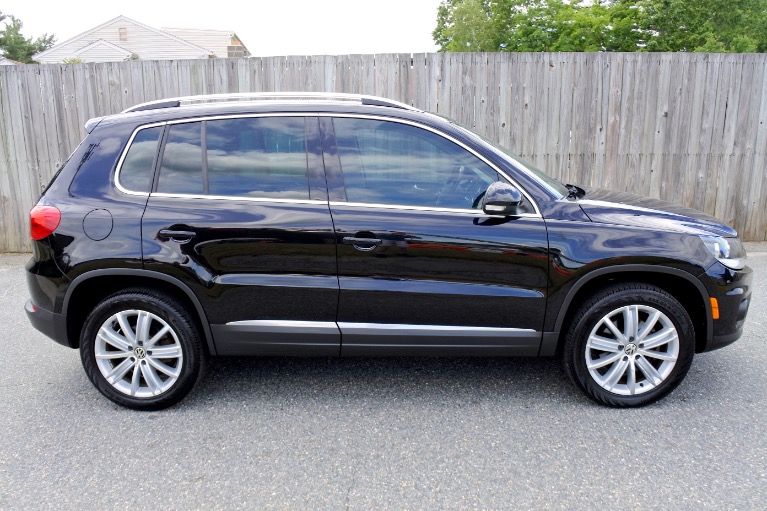 Used 2012 Volkswagen Tiguan SE 4WD w/Sunroof & Nav For Sale (9,800