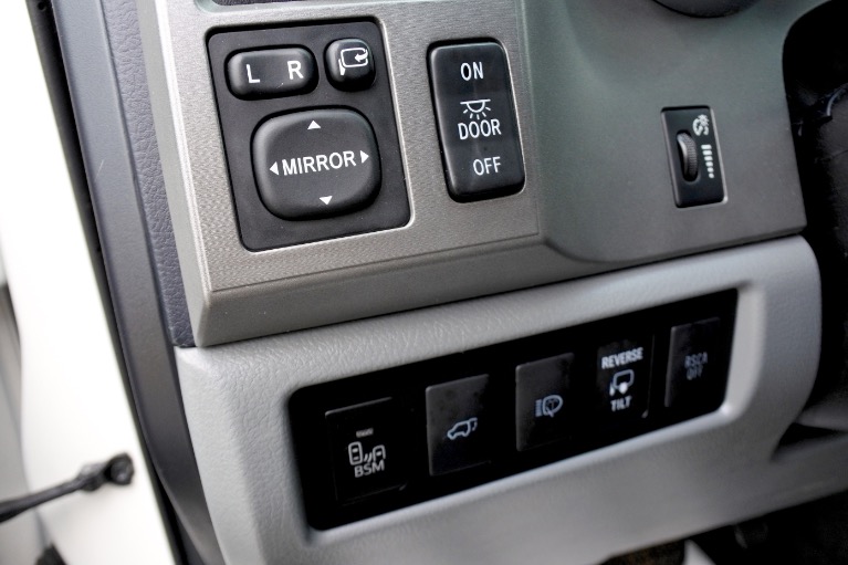Used 2014 Toyota Sequoia Platinum 4WD Used 2014 Toyota Sequoia Platinum 4WD for sale at Metro West Motorcars LLC in Shrewsbury MA 26
