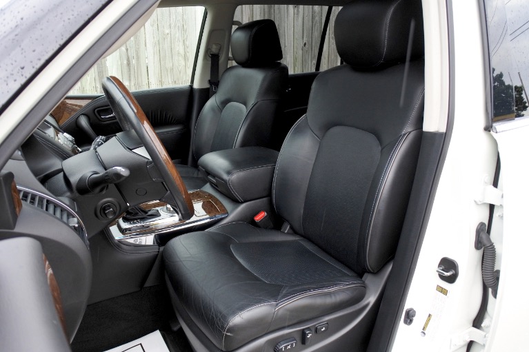 Used 2015 Infiniti Qx80 4WD Used 2015 Infiniti Qx80 4WD for sale at Metro West Motorcars LLC in Shrewsbury MA 14
