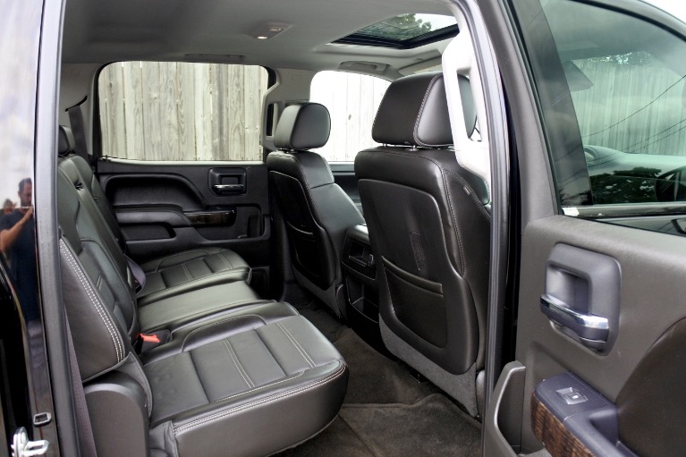 Used 2015 GMC Sierra 1500 4WD Crew Cab 143.5' Denali Used 2015 GMC Sierra 1500 4WD Crew Cab 143.5' Denali for sale at Metro West Motorcars LLC in Shrewsbury MA 17
