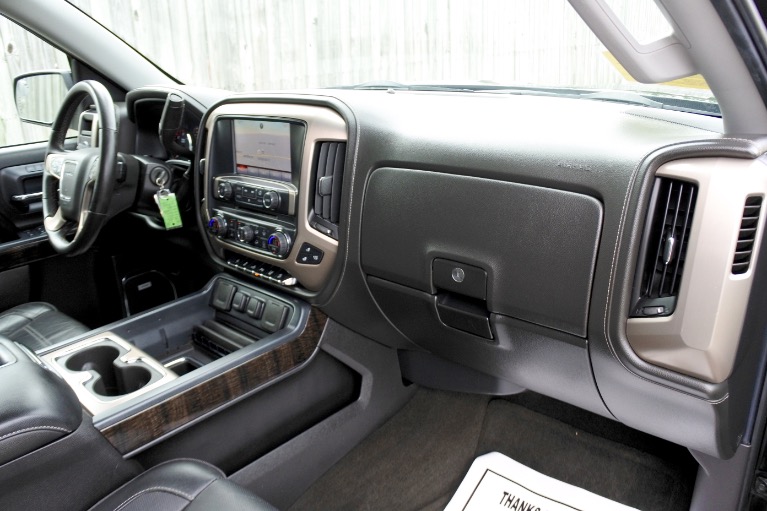 Used 2015 GMC Sierra 1500 4WD Crew Cab 143.5' Denali Used 2015 GMC Sierra 1500 4WD Crew Cab 143.5' Denali for sale at Metro West Motorcars LLC in Shrewsbury MA 19