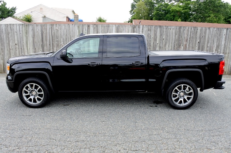Used 2015 GMC Sierra 1500 4WD Crew Cab 143.5' Denali Used 2015 GMC Sierra 1500 4WD Crew Cab 143.5' Denali for sale at Metro West Motorcars LLC in Shrewsbury MA 2