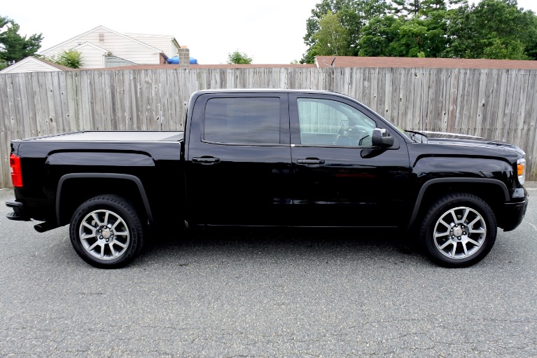 Used 2015 GMC Sierra 1500 4WD Crew Cab 143.5' Denali Used 2015 GMC Sierra 1500 4WD Crew Cab 143.5' Denali for sale at Metro West Motorcars LLC in Shrewsbury MA 6