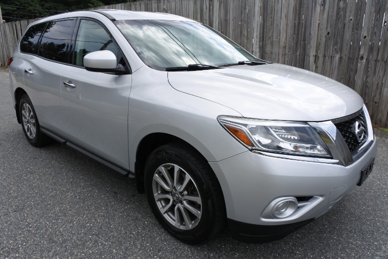 Used 2014 Nissan Pathfinder 4WD 4dr S For Sale (12,800) Metro West