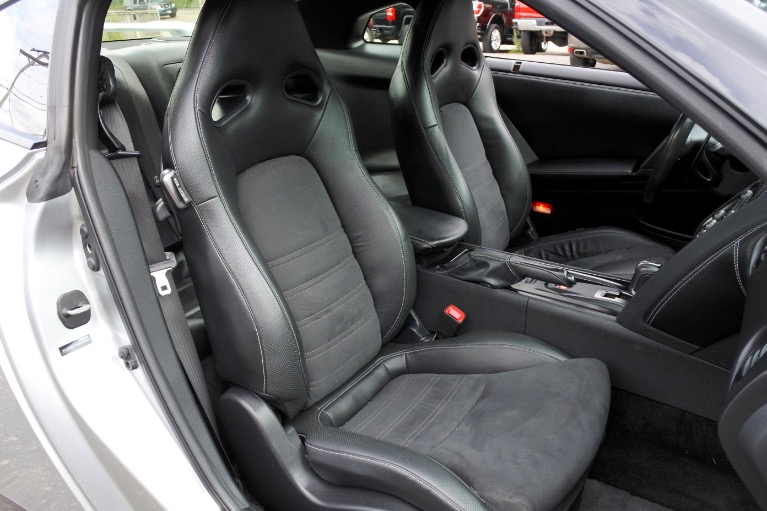 Used 2016 Nissan Gt-r Premium Used 2016 Nissan Gt-r Premium for sale at Metro West Motorcars LLC in Shrewsbury MA 16