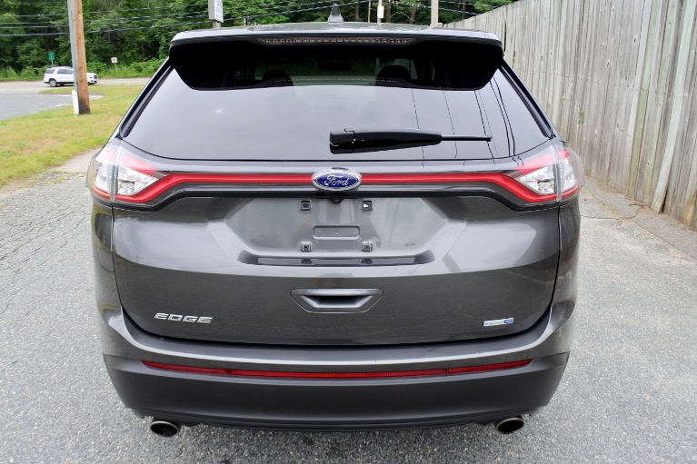 Used 2015 Ford Edge SE AWD Used 2015 Ford Edge SE AWD for sale at Metro West Motorcars LLC in Shrewsbury MA 4