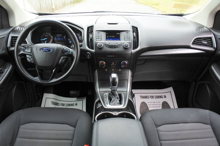 Used 2015 Ford Edge SE AWD Used 2015 Ford Edge SE AWD for sale at Metro West Motorcars LLC in Shrewsbury MA 9