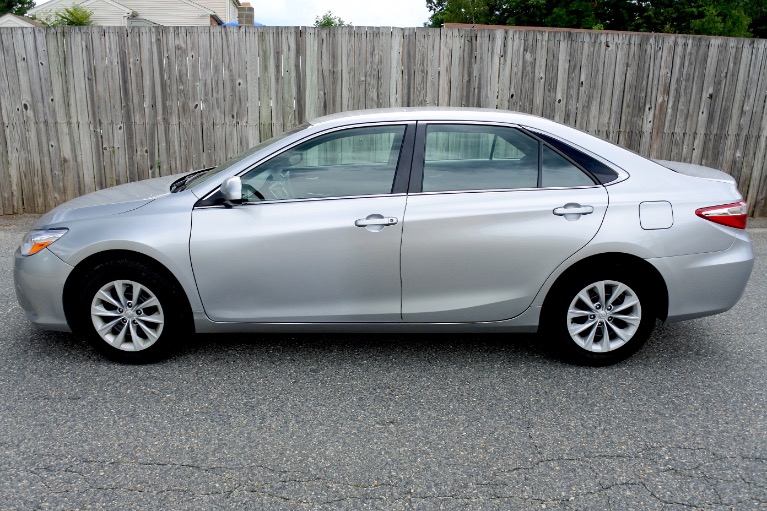 Used 2017 Toyota Camry LE Used 2017 Toyota Camry LE for sale  at Metro West Motorcars LLC in Shrewsbury MA 2